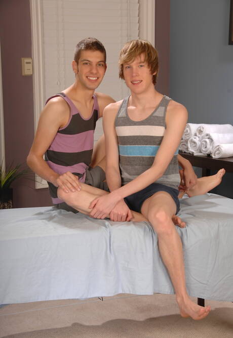 Twink Shorts Pictures